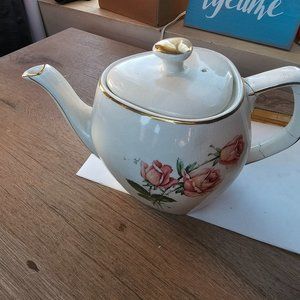 English numbered tea pot